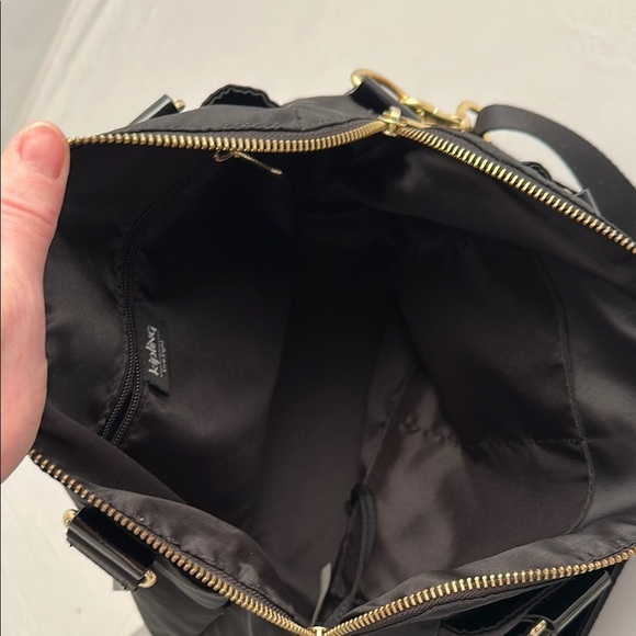 Kipling Dolan black nylon convertible crossbody handbag with patent leather trim - Picture 5 of 13